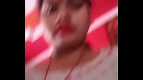 Fatty Bhabhi Boob Show